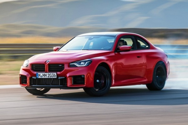 Новое купе BMW M2: задний привод, «механика» за доплату