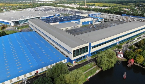 Дайджест дня: черный Outlander, переналадка Автотора и другие события индустрии Дайджест дня: черный Outlander, переналадка Автотора и другие события индустрии