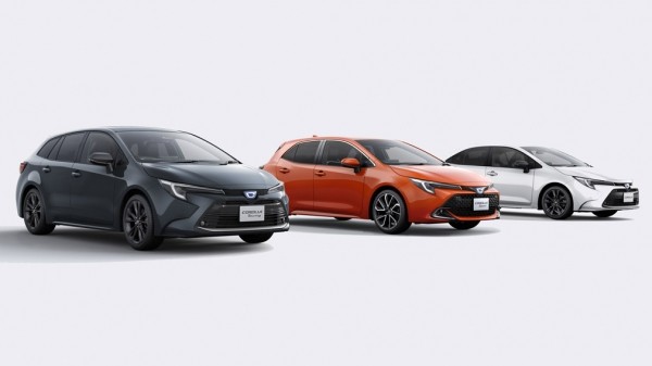 В Японии представили обновленную TOYOTA Corolla
