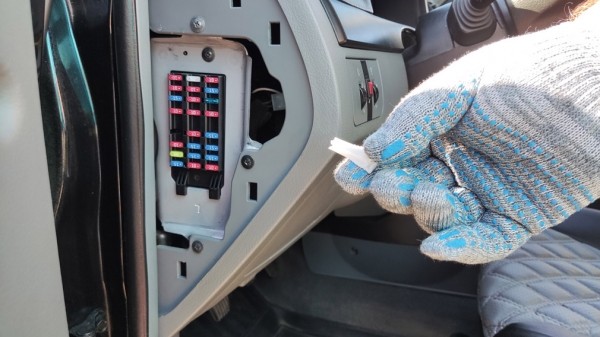 Российский автопром будет закупать еще больше деталей в Узбекистане Российский автопром будет закупать еще больше деталей в Узбекистане