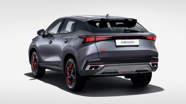 Китайский бренд Omoda анонсировал старт продаж первого кроссовера C5 в РФ
