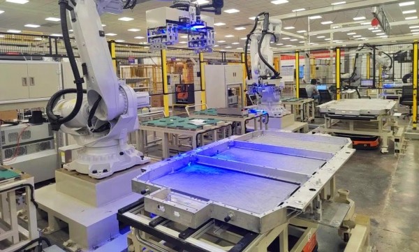 Дайджест дня: финальный FJ Cruiser, перепроизводство Теслы и другие события индустрии Дайджест дня: финальный FJ Cruiser, перепроизводство Теслы и другие события индустрии