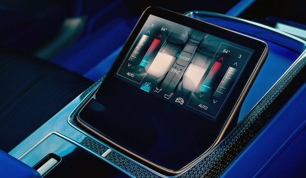 Cadillac Celestiq: новый флагман за 300 тысяч долларов