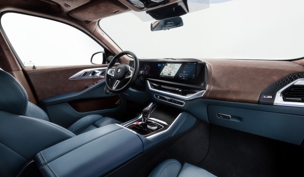 Мощный кроссовер BMW XM: серийная версия Мощный кроссовер BMW XM: серийная версия