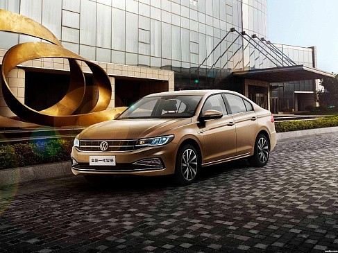 Из небольшого фургона Volkswagen построили комфортабельный автодом Из небольшого фургона Volkswagen построили комфортабельный автодом