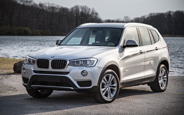 Компания BMW получает высшую оценку безопасности моделей BMW 5-Series и X3 от IIHS Компания BMW получает высшую оценку безопасности моделей BMW 5-Series и X3 от IIHS