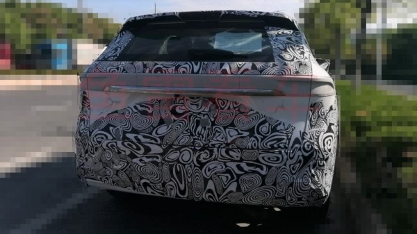 Компания CHERY вывела на тесты полноприводную версию кроссовера Tiggo 9 Компания CHERY вывела на тесты полноприводную версию кроссовера Tiggo 9