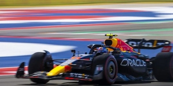 Пилоты «Мерседеса» стали лучшими в третьей части свободных заездов Гран-при Мексики