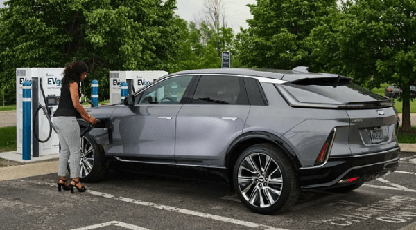 Российская автопромышленность будет закупать еще больше запчастей в Узбекистане Российская автопромышленность будет закупать еще больше запчастей в Узбекистане