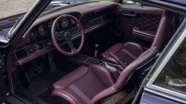 Тюнер Theon Design подарил Porsche 911 корпус из углеродного волокна и мощность 400 л.с. Тюнер Theon Design подарил Porsche 911 корпус из углеродного волокна и мощность 400 л.с.