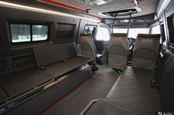 В Санкт-Петербурге продается вездеход «Шаман» за 15,5 млн рублей