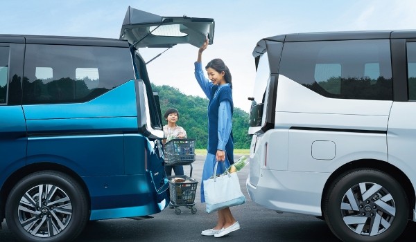 Представлен минивэн Nissan Serena нового поколения Представлен минивэн Nissan Serena нового поколения