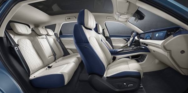 Теперь официально: электромобили Voyah выходят на российский рынок Теперь официально: электромобили Voyah выходят на российский рынок