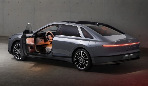 Новый Hyundai Grandeur: четыре версии и полный привод Новый Hyundai Grandeur: четыре версии и полный привод