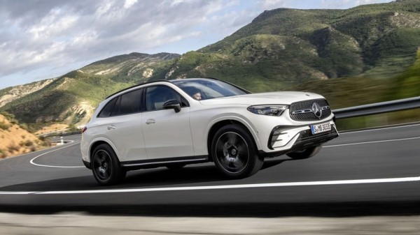 В Сети рассказали про особенности нового кроссовера Mercedes-Benz GLC