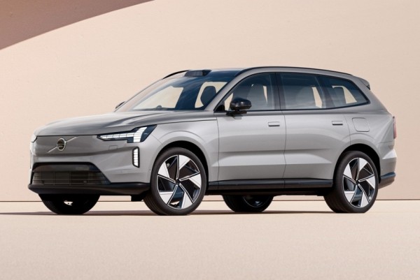 Мировая премьера: электрический кроссовер Volvo EX90