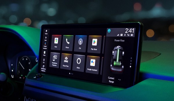 Представлена Honda Accord одиннадцатого поколения Представлена Honda Accord одиннадцатого поколения