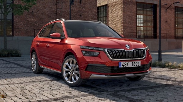В РФ привезли недорогой компактный кроссовер SKODA KAMIQ В РФ привезли недорогой компактный кроссовер SKODA KAMIQ