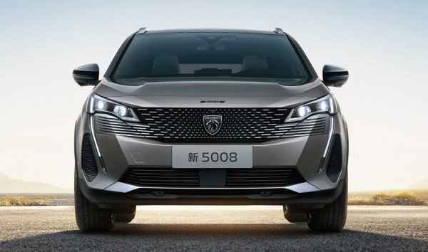 Дайджест дня: внедорожный Bronco Sport, седан Omoda и другие события индустрии Дайджест дня: внедорожный Bronco Sport, седан Omoda и другие события индустрии