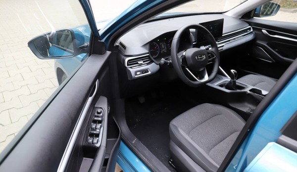 Белджи будет выпускать недорогие седаны Geely Emgrand7 Белджи будет выпускать недорогие седаны Geely Emgrand7