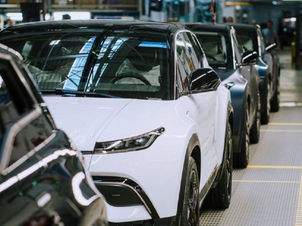 Компания Fisker будет продавать электрокары Fisker Ocean без готового программного обеспечения Компания Fisker будет продавать электрокары Fisker Ocean без готового программного обеспечения