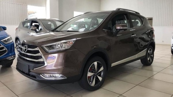 Компания JAC скрыла цены и убрала с сайта в РФ одну модель