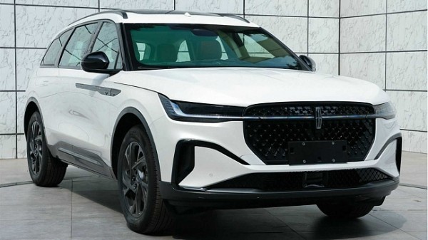 Компания Jaguar использует искусственный интеллект для создания уникальных иллюстраций для соцсетей Компания Jaguar использует искусственный интеллект для создания уникальных иллюстраций для соцсетей