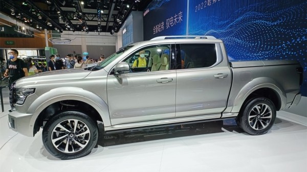 Концерн GREAT WALL вывел на тесты шестиколесный пикап на базе Tank 500 Концерн GREAT WALL вывел на тесты шестиколесный пикап на базе Tank 500