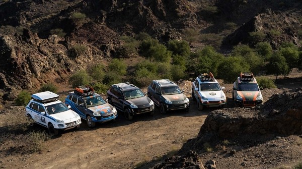 Оригинальный Porsche Cayenne Restomod отмечает 20-летие кроссоверов бренда