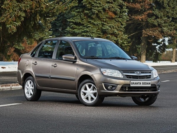 Составлен ТОП-7 самых дешевых автомашин в России в декабре 2022 года Составлен ТОП-7 самых дешевых автомашин в России в декабре 2022 года