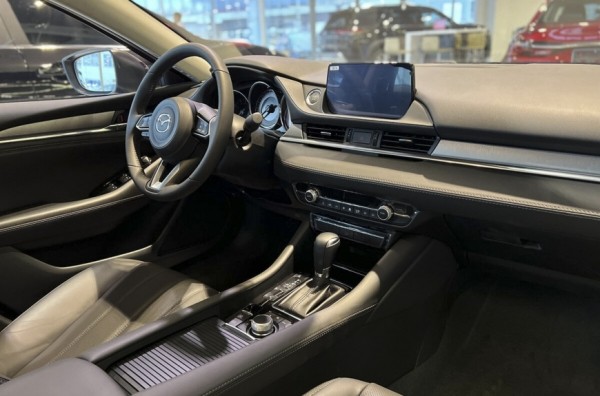 В России начались продажи седанов Mazda6, привезённых по параллельному импорту в 2022 году В России начались продажи седанов Mazda6, привезённых по параллельному импорту в 2022 году