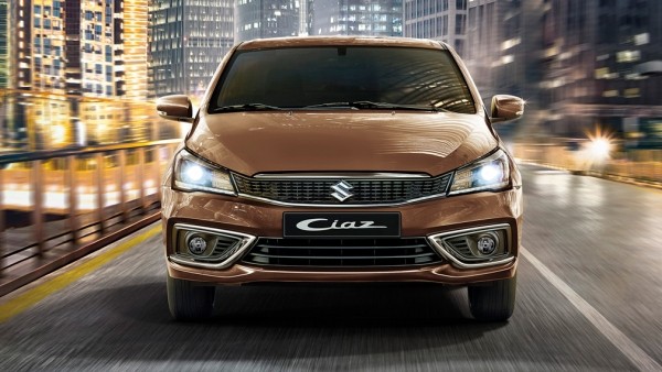 В России стартовали продажи конкурента Hyundai Solaris от компании SUZUKI В России стартовали продажи конкурента Hyundai Solaris от компании SUZUKI