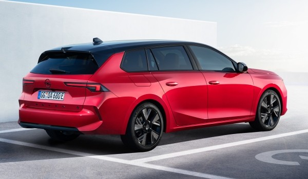 Opel Astra Electric представлен с двумя типами кузова