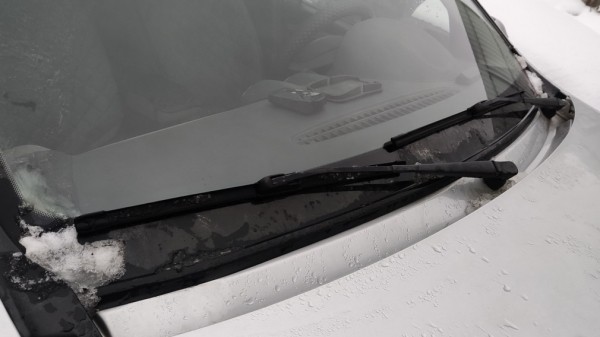 Какие «дворники» использовать зимой и какие модели выбрать для суровых условий Какие «дворники» использовать зимой и какие модели выбрать для суровых условий