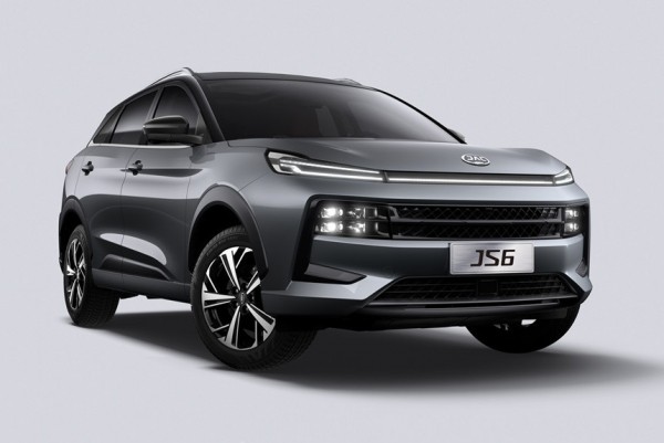 Кроссовер JAC JS6 вышел на российский рынок: объявлены цены