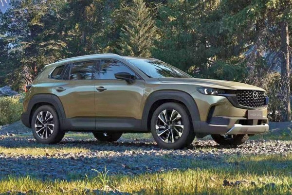 Кроссовер Mazda CX-50 стал проще для Китая