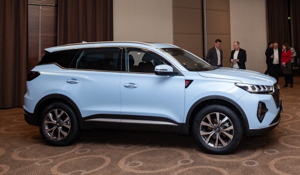 Первая новинка 2023 года: Chery Tiggo 7 Pro Max в России Первая новинка 2023 года: Chery Tiggo 7 Pro Max в России