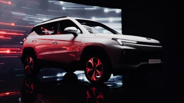 Автоэксперт Максим Кадаков перечислил преимущества и недостатки нового кроссовера «Москвич 3» Автоэксперт Максим Кадаков перечислил преимущества и недостатки нового кроссовера «Москвич 3»