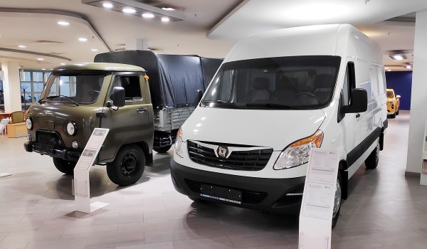 Дайджест дня: кроссовер Hongqi для России, Sollers в продаже и другие события индустрии