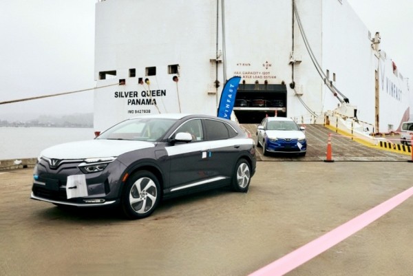 Дайджест дня: VinFast в Америке, самый маленький кабриолет и другие события индустрии Дайджест дня: VinFast в Америке, самый маленький кабриолет и другие события индустрии