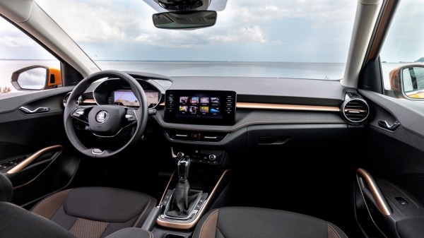 Названы модели Skoda, которые появились в РФ по параллельному импорту