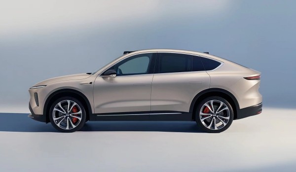 Представлены новые кроссоверы Nio ES8 и Nio EC7 Представлены новые кроссоверы Nio ES8 и Nio EC7