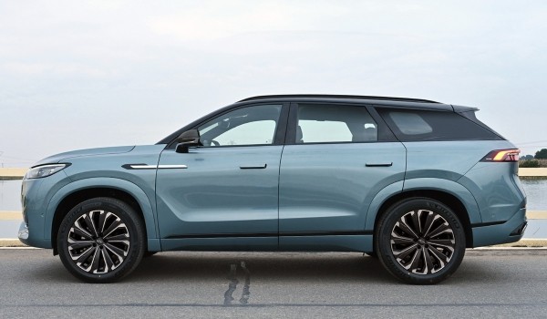 Флагманский Chery Tiggo 9: первые фотографии Флагманский Chery Tiggo 9: первые фотографии