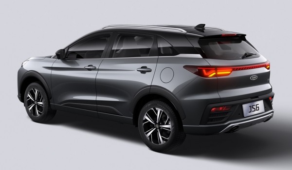 Кроссовер JAC JS6 вышел на российский рынок: объявлены цены