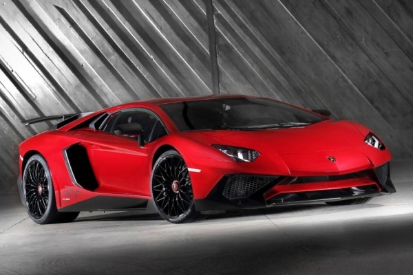 Министр Италии не согласен с полным запретом авто с ДВС в 2035 году Министр Италии не согласен с полным запретом авто с ДВС в 2035 году