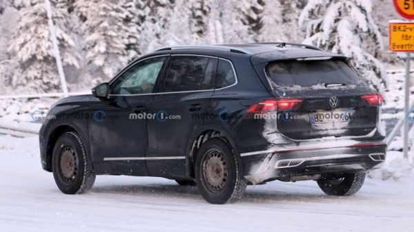 На тестах замечен прототип обновленного кроссовера Volkswagen Tiguan 