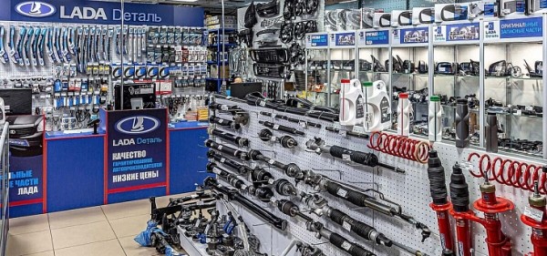 НГС: Водителям в Новосибирске показали новый легкий способ автоподставы в 2022 году