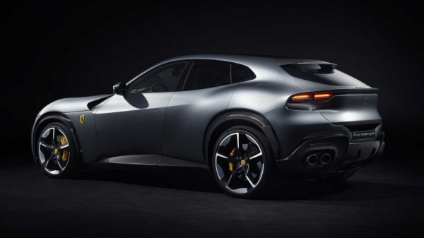 Новый кроссовер Ferrari Purosangue за 24,3 млн рублей впервые показали лондонской публике