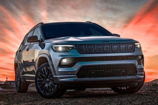 С этой выхлопной системой, Jeep Wrangler 392 звучит еще агрессивней 