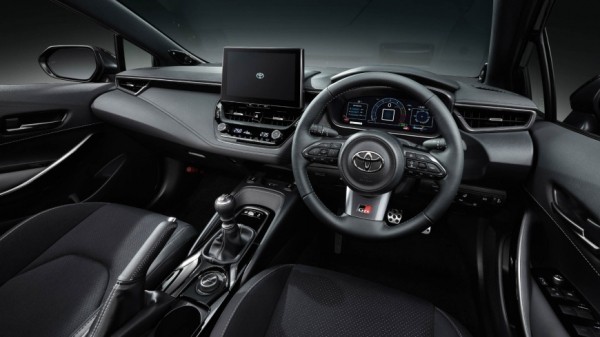 Toyota запускает лотереи для желающих получить GR Corolla RZ и двухместный Morizo Edition в Японии